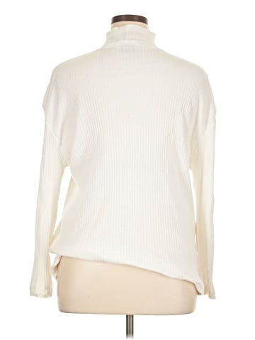 Jennifer Lauren Long Sleeve Top (view 2)