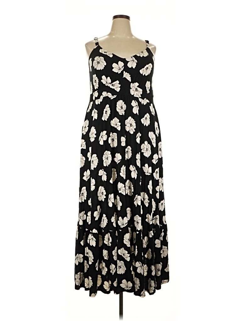 Pre-owned Torrid Casual Dress In Black