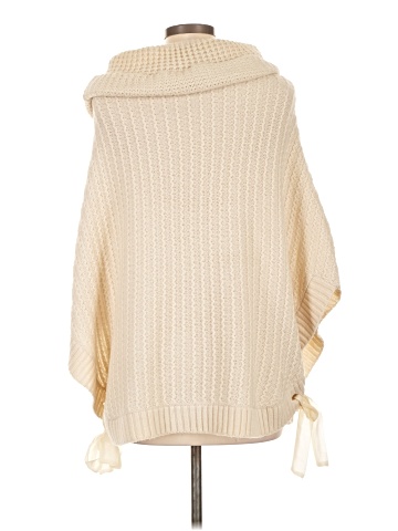 Stella & Jamie Poncho (view 2)