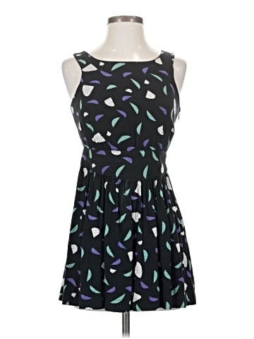 Cooperative Sleeveless Top (view 1)