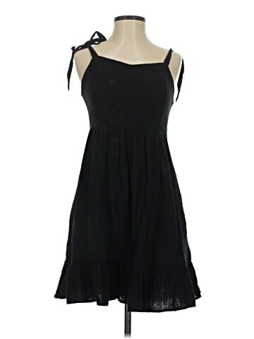Old Navy Cocktail Dress (view 1)