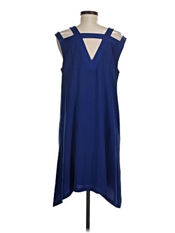 BCBGMAXAZRIA Cocktail Dress (view 2)