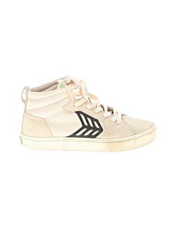 Cariuma Sneakers (view 1)