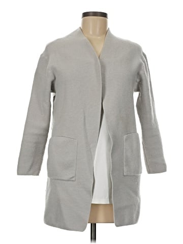 Annette Gortz Cardigan (view 1)