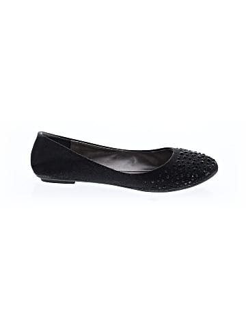 Nicole Flats (view 1)
