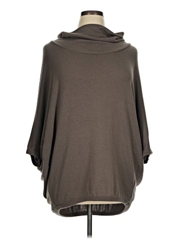 Laila Jayde Poncho (view 1)