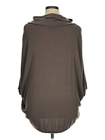 Laila Jayde Poncho (view 2)