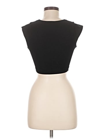 Dynamic Sleeveless Top (view 2)