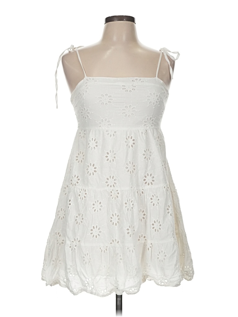 Pre-owned Shein Casual Dress In White