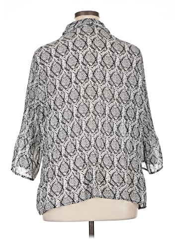Fashion Bug 3/4 Sleeve Button-Down Shirt (view 2)