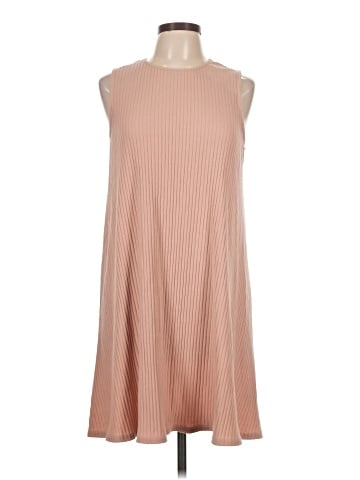 American Eagle Outfitters Casual Dress (view 1)