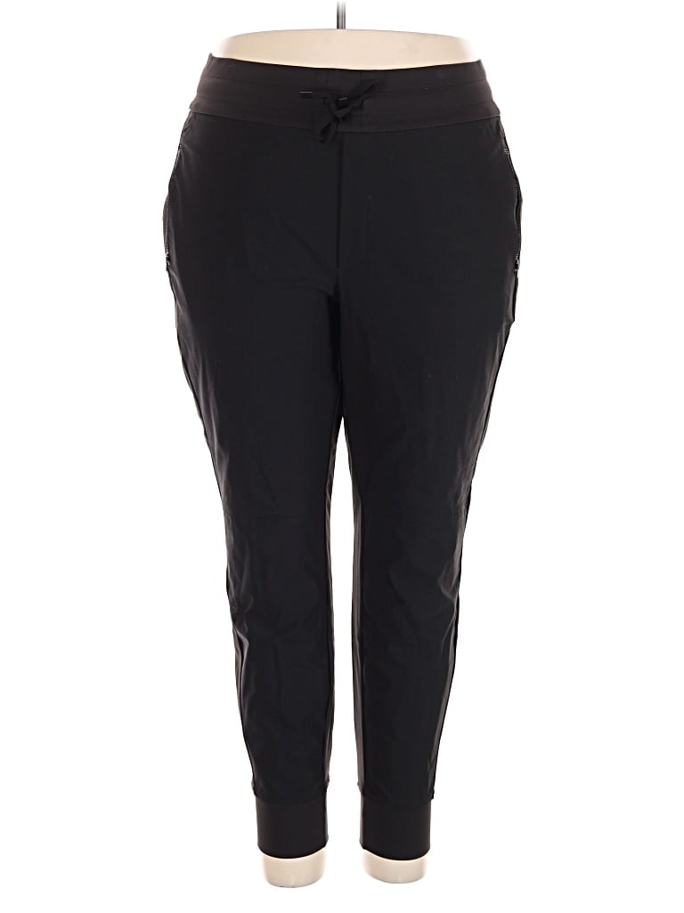 Pre-owned Athleta Active Pants In Black