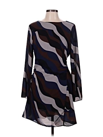 Donna Morgan Casual Dress (view 1)