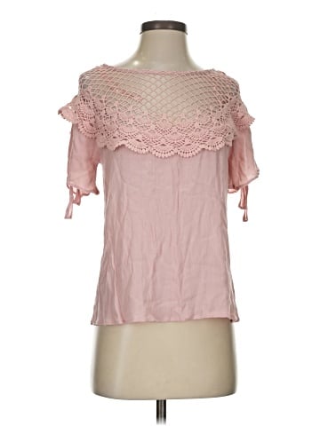 Romeo & Juliet Couture Short Sleeve Blouse (view 1)