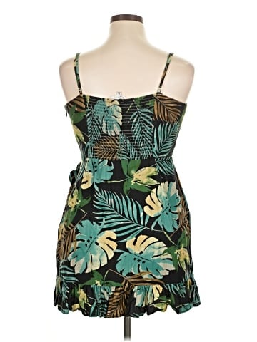 Gianni Bini Cocktail Dress (view 2)