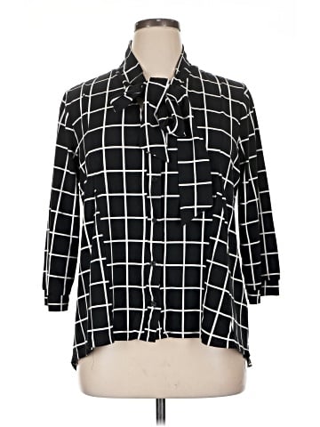 Robert Louis 3/4 Sleeve Button-Down Shirt (view 1)