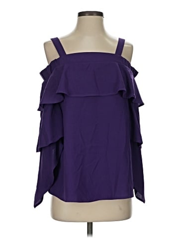 Romeo & Juliet Couture Sleeveless Blouse (view 1)