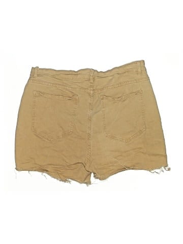 Shein Curve Khaki Shorts (view 2)