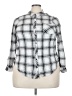 Torrid 100% Rayon Plaid Silver Long Sleeve Button-Down Shirt Size 4X Plus (4) - photo 1