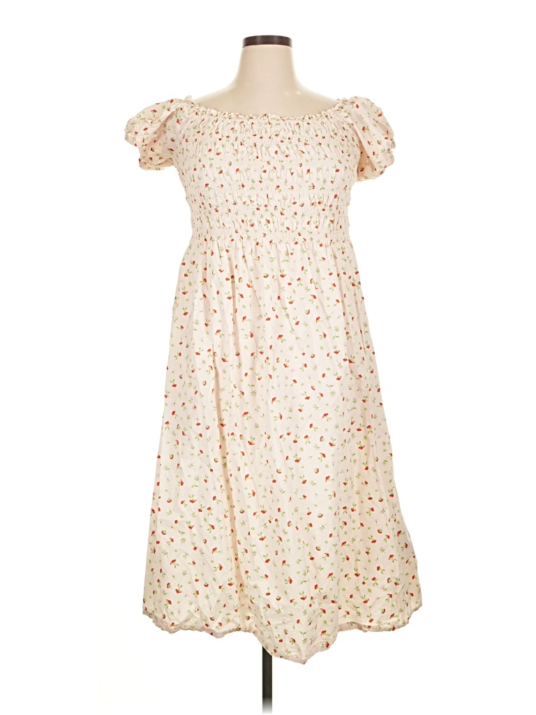 Pre-owned H&m Casual Dress In White