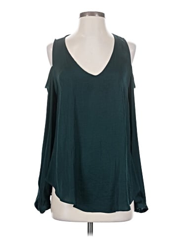 Jennifer Lopez Sleeveless Blouse (view 1)