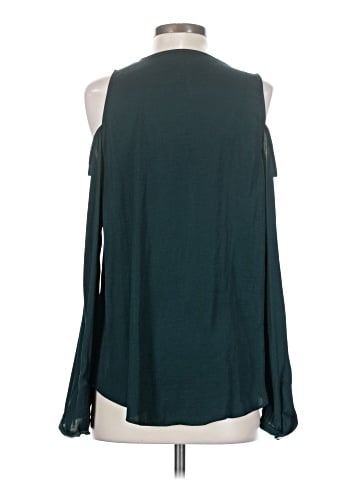 Jennifer Lopez Sleeveless Blouse (view 2)