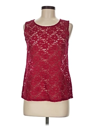 Free Kisses Sleeveless Blouse (view 1)