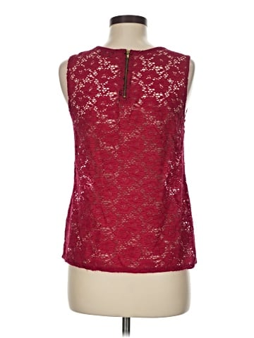 Free Kisses Sleeveless Blouse (view 2)