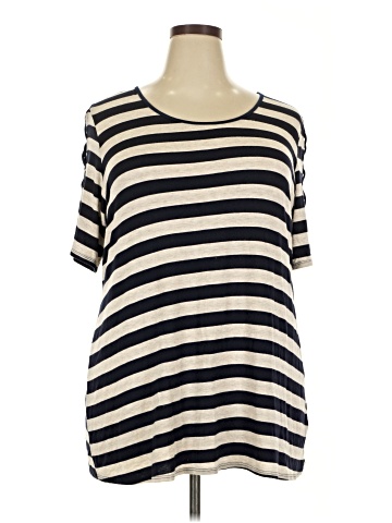 Perceptions Woman Short Sleeve Top (view 1)