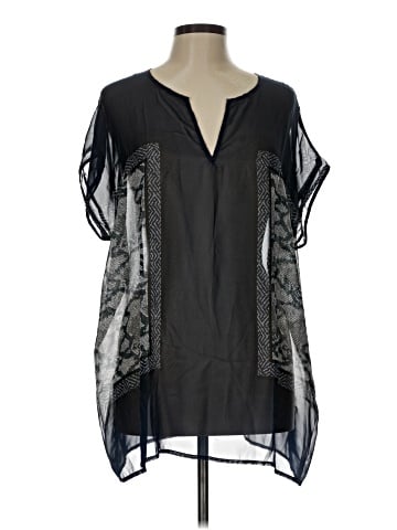 Harve Benard Kimono (view 1)