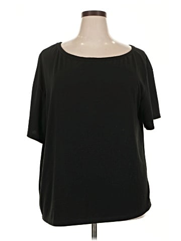 Trendy Queen Short Sleeve T-Shirt (view 1)