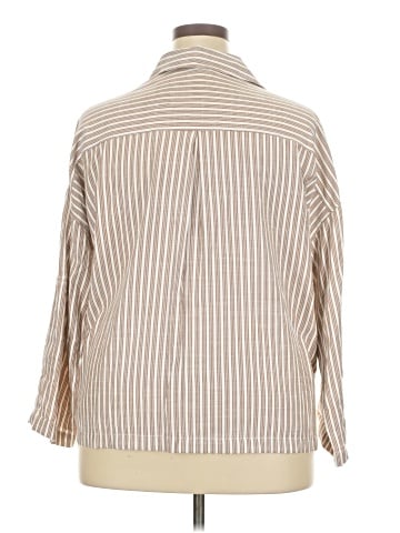Max Studio 3/4 Sleeve Button-Down Shirt (view 2)