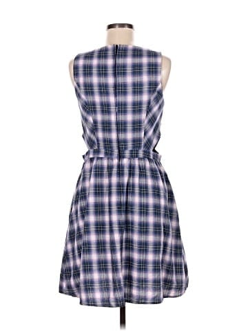Hot Topic Casual Dress (view 2)
