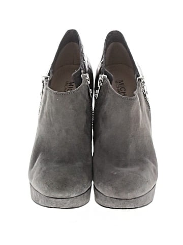 MICHAEL Michael Kors Ankle Boots (view 2)