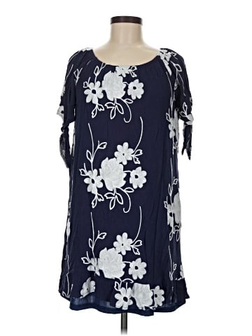 Liv Los Angeles Casual Dress (view 1)