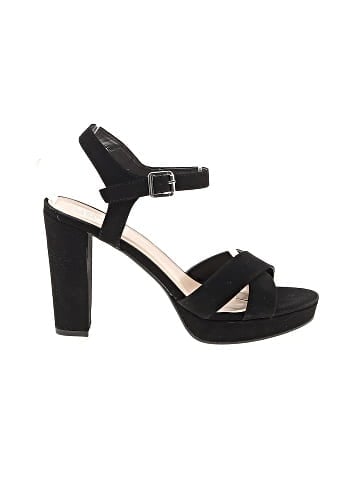 Y-Not? Sandals (view 1)