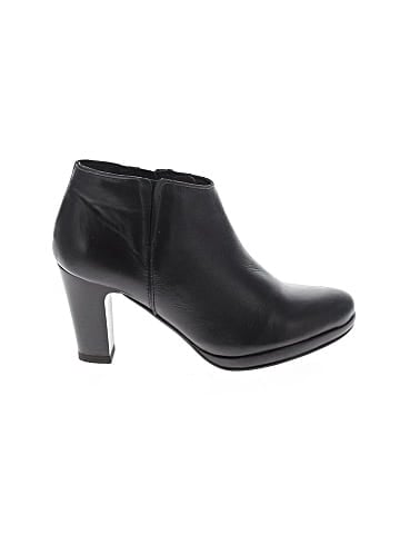 Radzoli Ankle Boots (view 1)