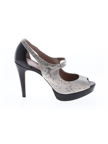 Style Heels (view 1)