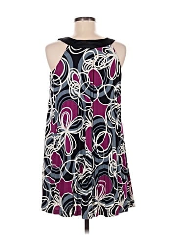 Signature by Robbie Bee Casual Dress (view 2)