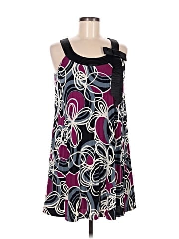 Signature by Robbie Bee Casual Dress (view 1)