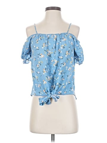 Fashion Magazine Sleeveless Blouse (view 1)