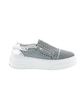 Donald J Pliner Sneakers