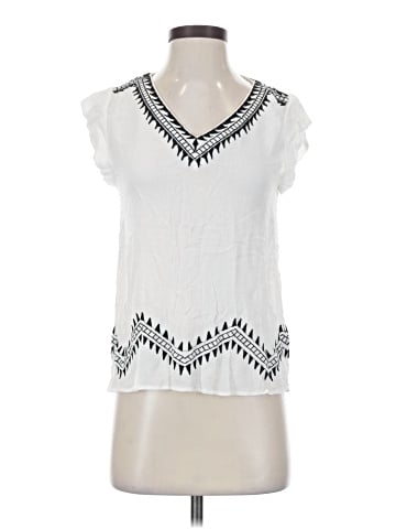 Le Sample Sleeveless Blouse (view 1)