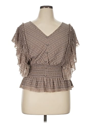 Daytrip Sleeveless Blouse (view 1)