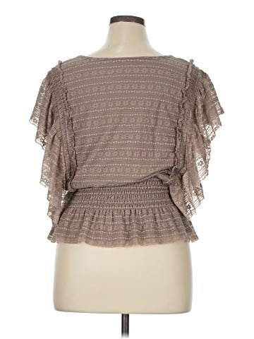 Daytrip Sleeveless Blouse (view 2)