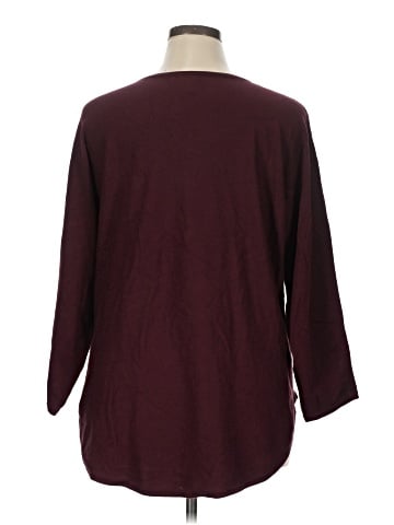 Chelsea & Theodore Pullover Sweater (view 2)