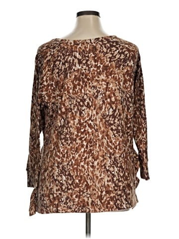 Kim & Cami Pullover Sweater (view 2)