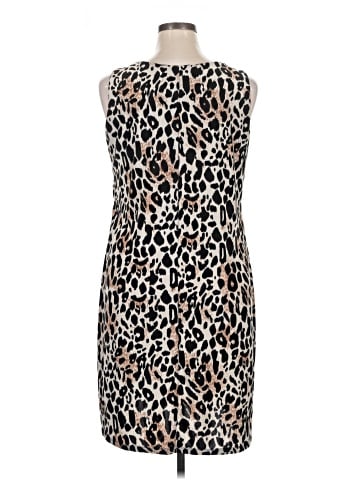 Isabella Rodriguez Casual Dress (view 2)