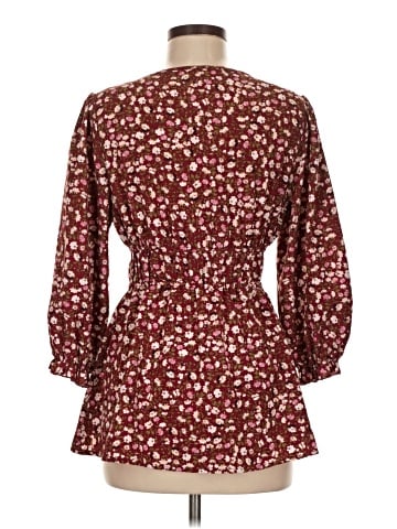 Weekend Suzanne Betro Casual Dress (view 2)