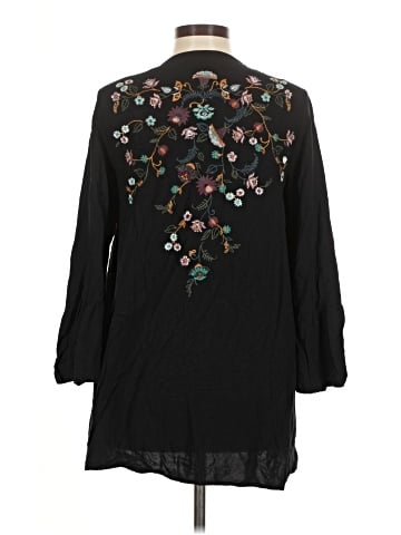 Charming Charlie Kimono (view 2)